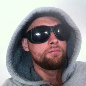 Meet your Posher, Tom